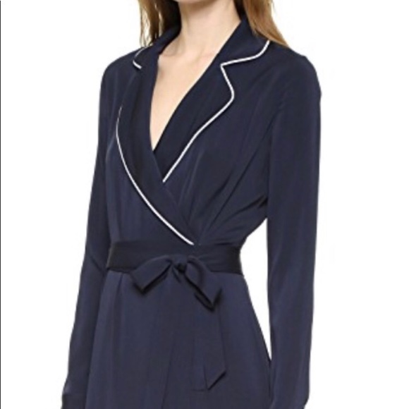 AYR Wrap Robe Dress 6 - New - Picture 4 of 17